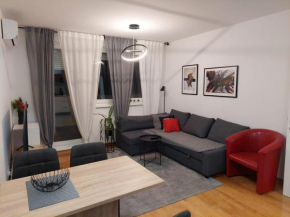 Vana1 Lovinčićeva 3b Zagreb